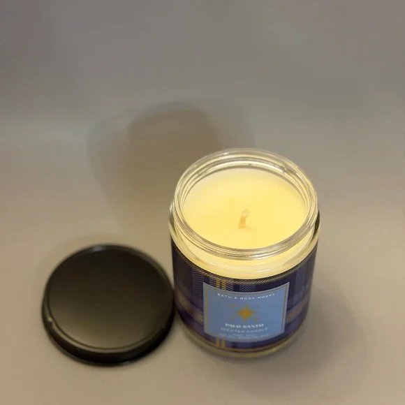 Bath & Body Works Purple Palo Santo Candle - Picture 2 of 2